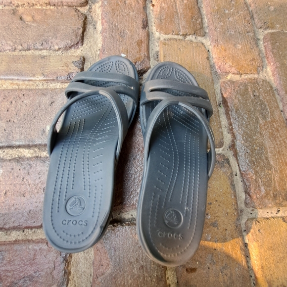 CROCS Womens Black Slide Sandals Size 10 B1 - Picture 2 of 5